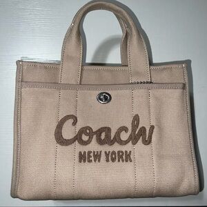 Coach cargo tote bag 26